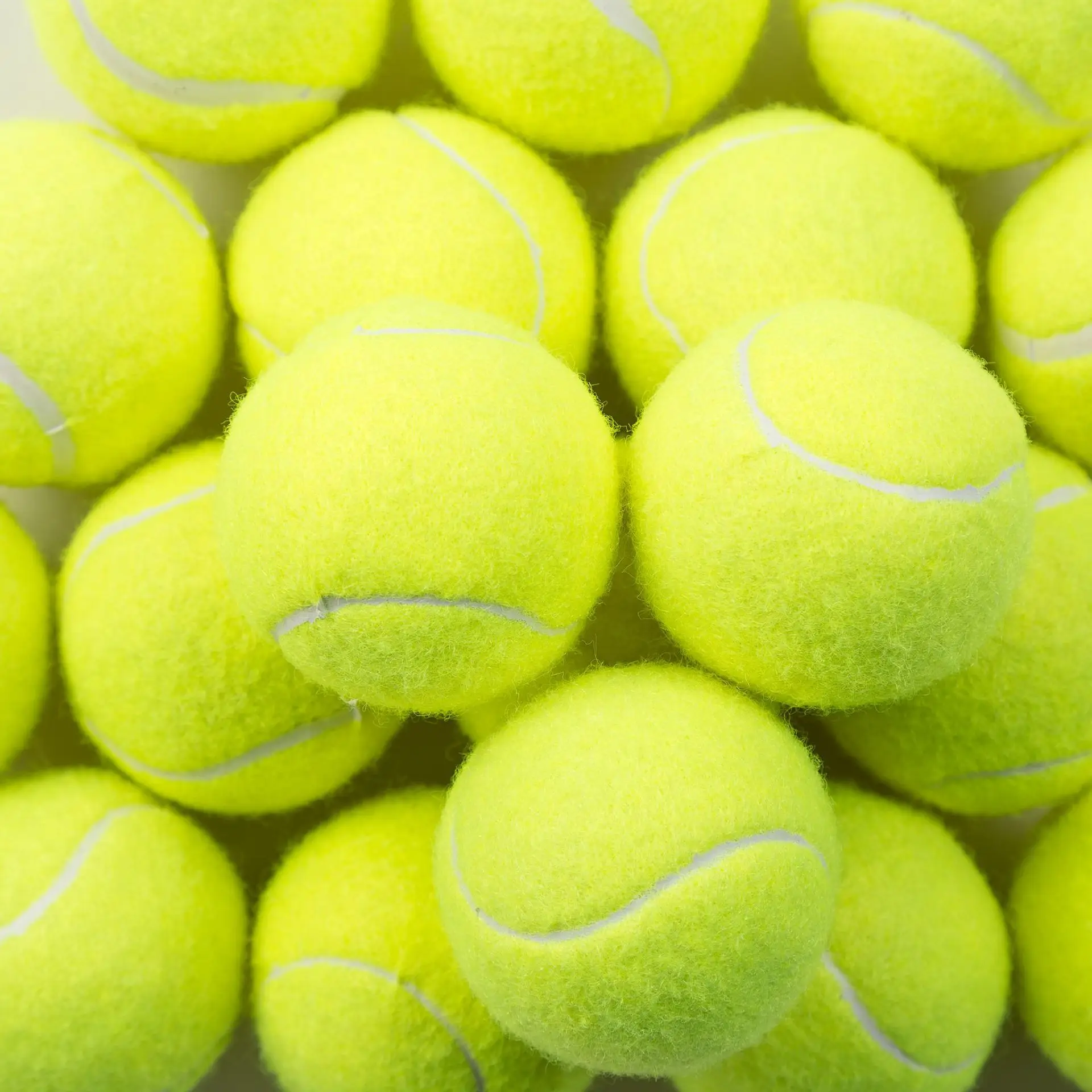 Hot Sale and Cheap price Green tennis ball which can Custom tennis ball