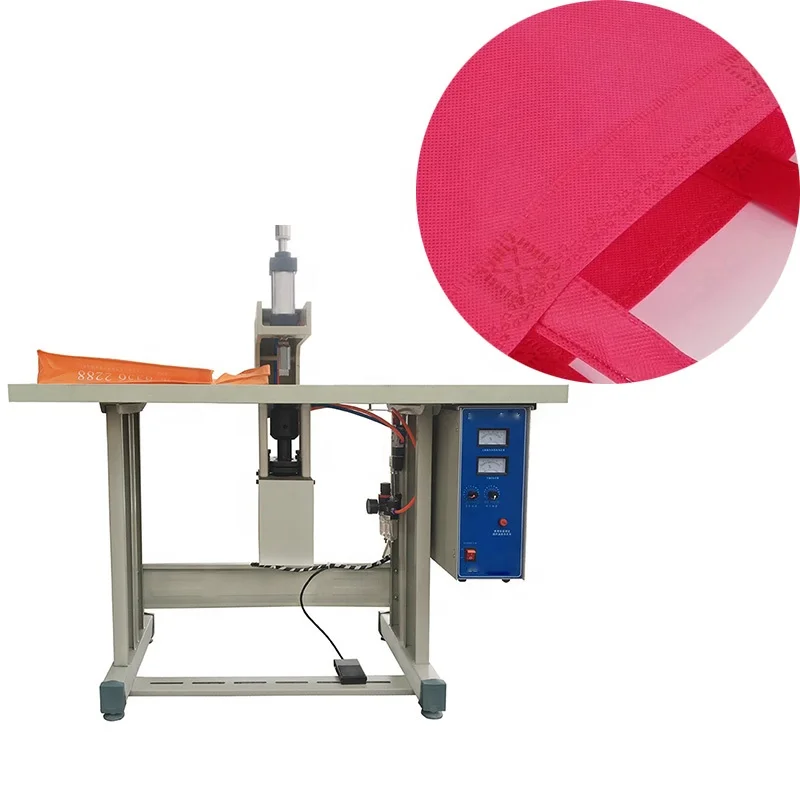 Аппарат для ультразвуковой фиксации и сварки мешков из нетканого материала