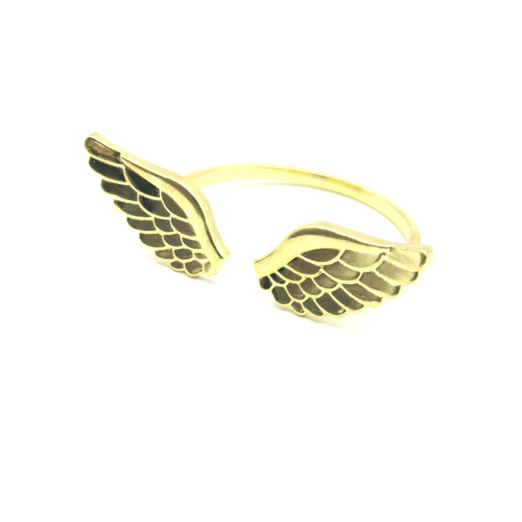 
Factory price exquisite angel wings shape zinc alloy custom napkin rings for wedding hotel decoration 
