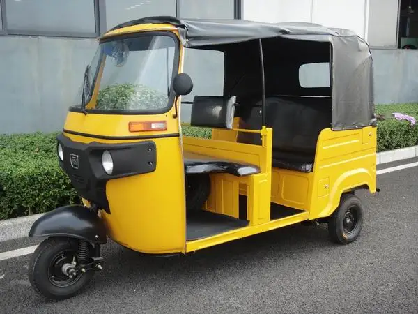 China Chongqing Air cool Water Cooled 175CC to 250CC Bajaj Passenger Tricycle Spare Parts for Sale