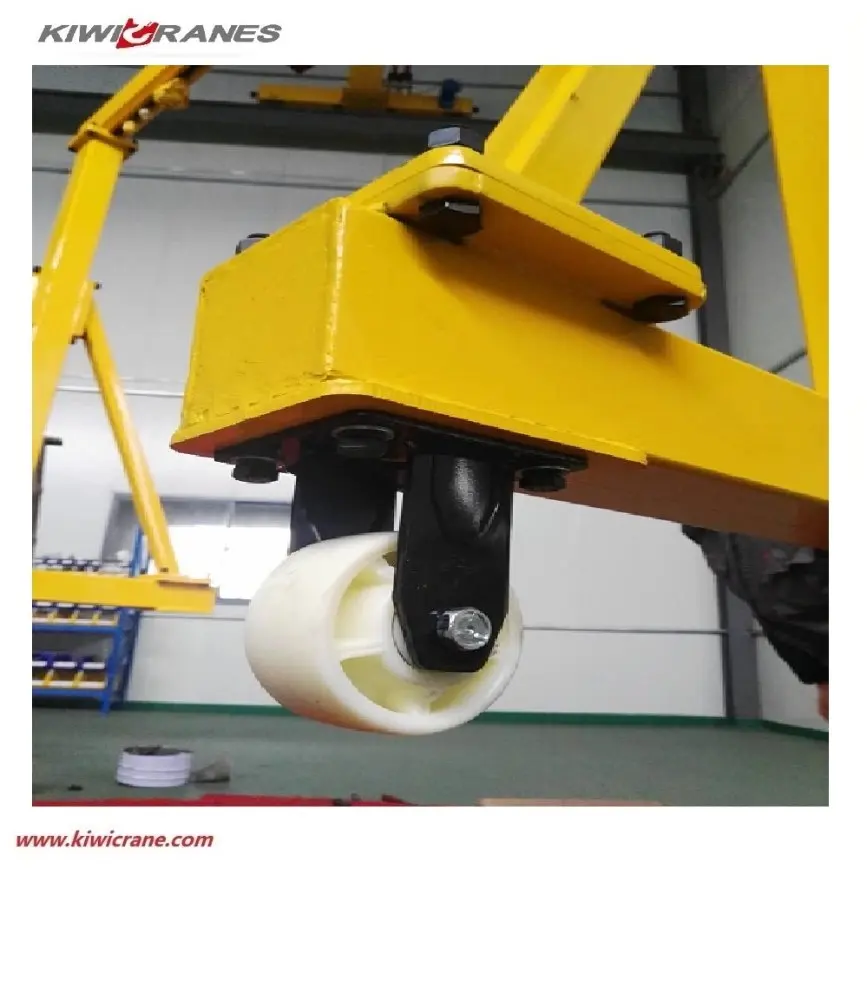 1000kg China Light weight portal mobile gantry crane 1ton with manual operate