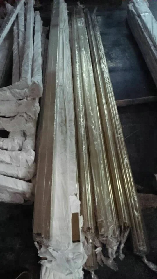 Production of large diameter hot rolled stainless steel pipes