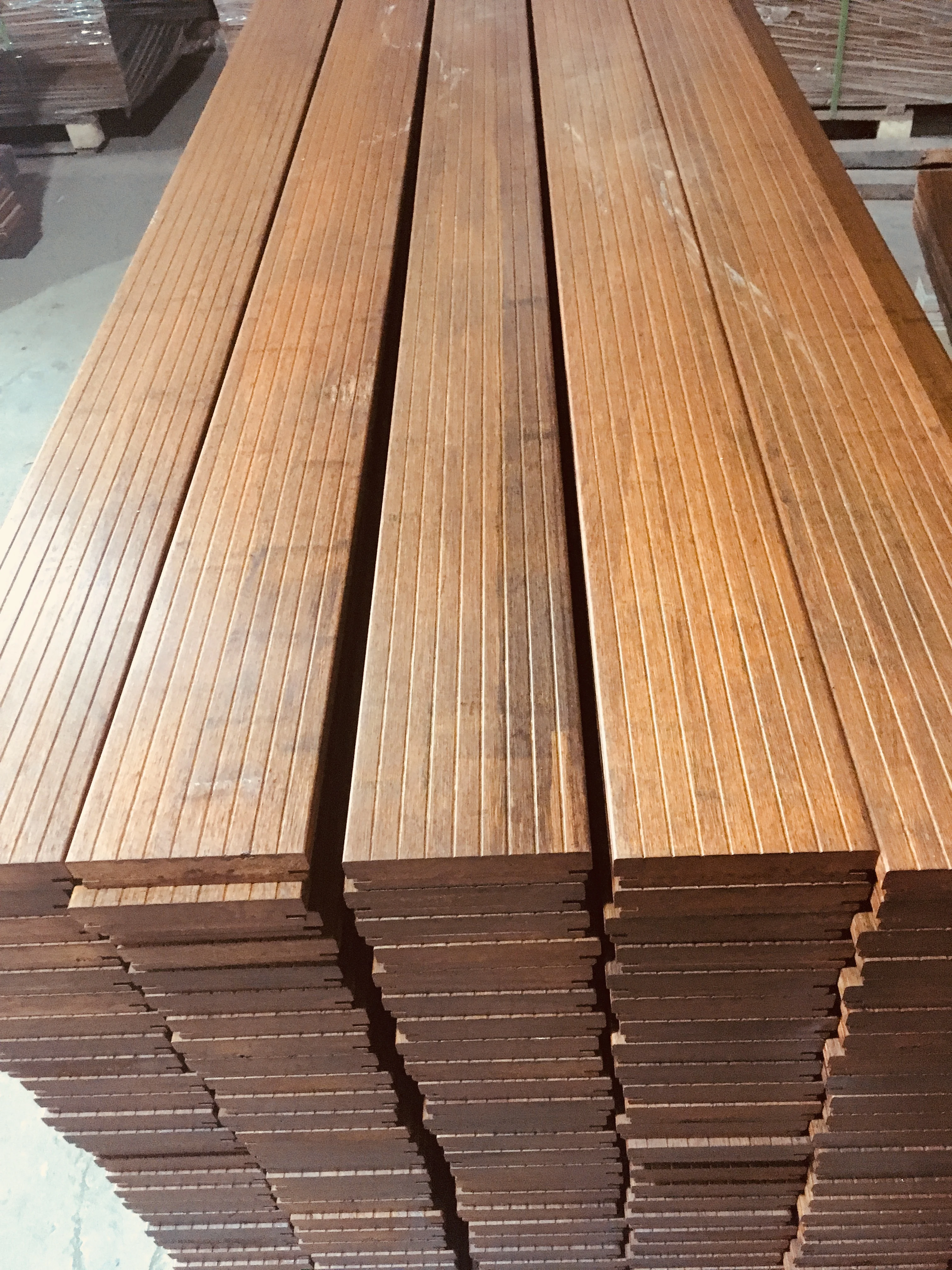 Specailized Manufacturer of Carbonized Outdoor  Strand Woven Moso Bamboo Decking in China