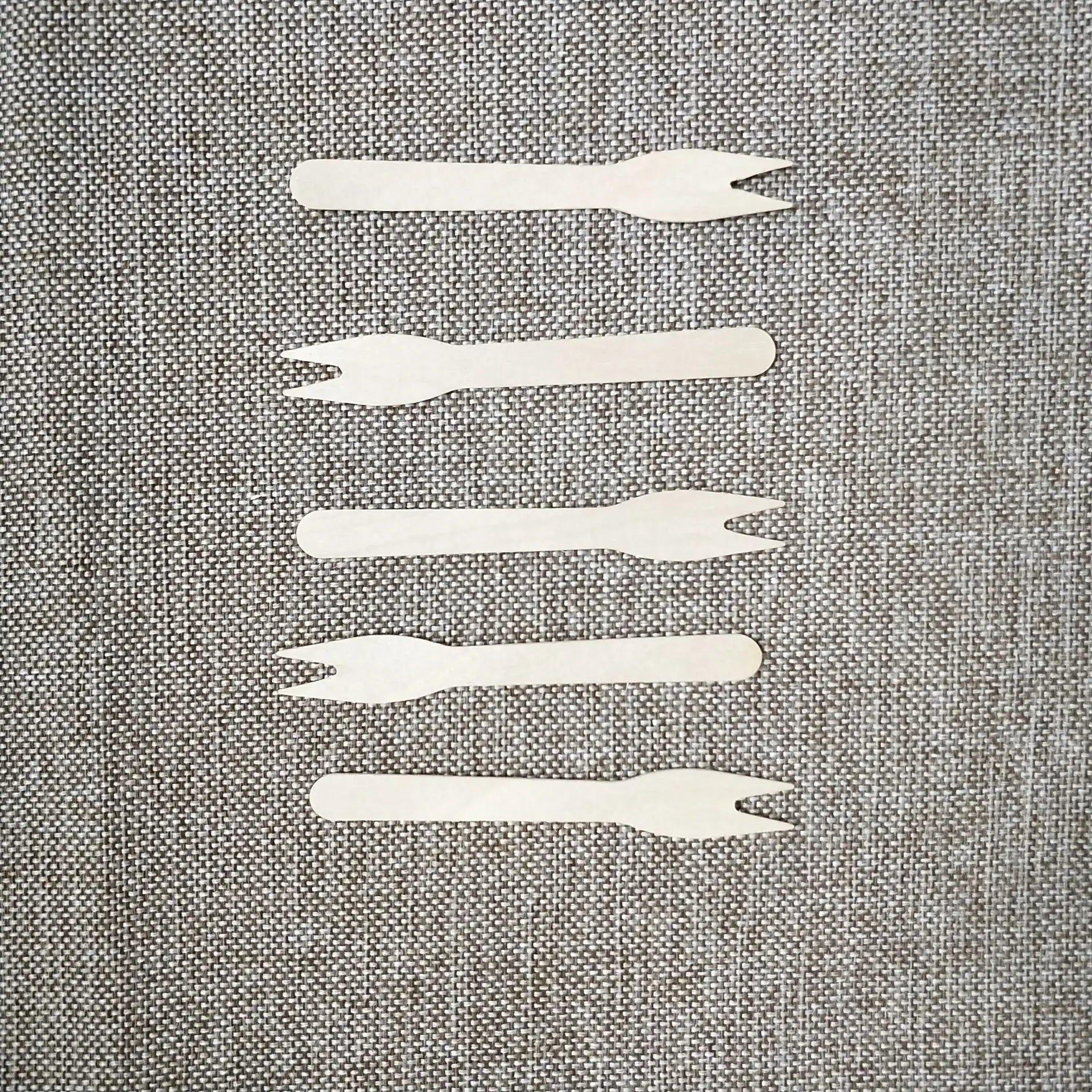 disposable wooden fruit fork 85mm  desert  and fruit fork/party cake fork