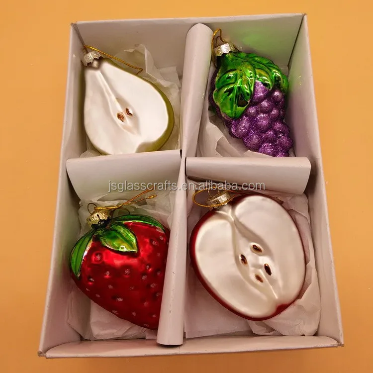 
glass christmas ornament strawberry 80*68*39 mm,glass fruit ornament,christmas tree decoration 