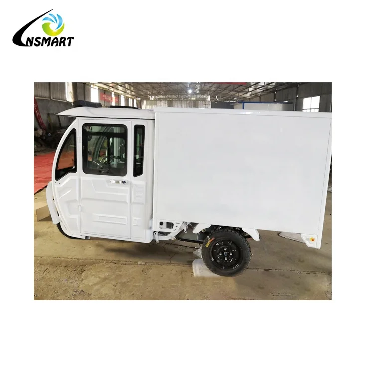 
closed cabin electric tricycle cargo express delivery bajbaj tricycle 
