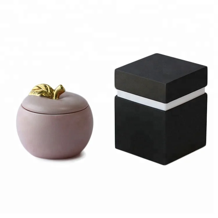  Factory supply luxury scented soy candles aroma ceramic jars holders vessels