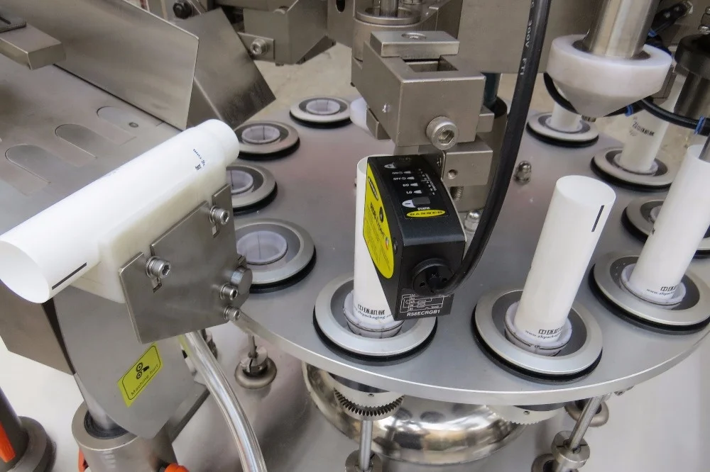 
Zhonghuan ZHF-100YC tube filler and sealer manufacturer high speed filling sealing machine 