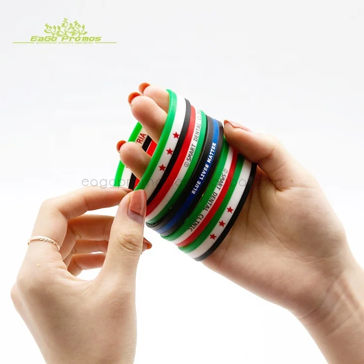 
 2018 Рождественский популярный рекламный пользовательский дизайн водонепроницаемый Радужный силиконовый браслет  
