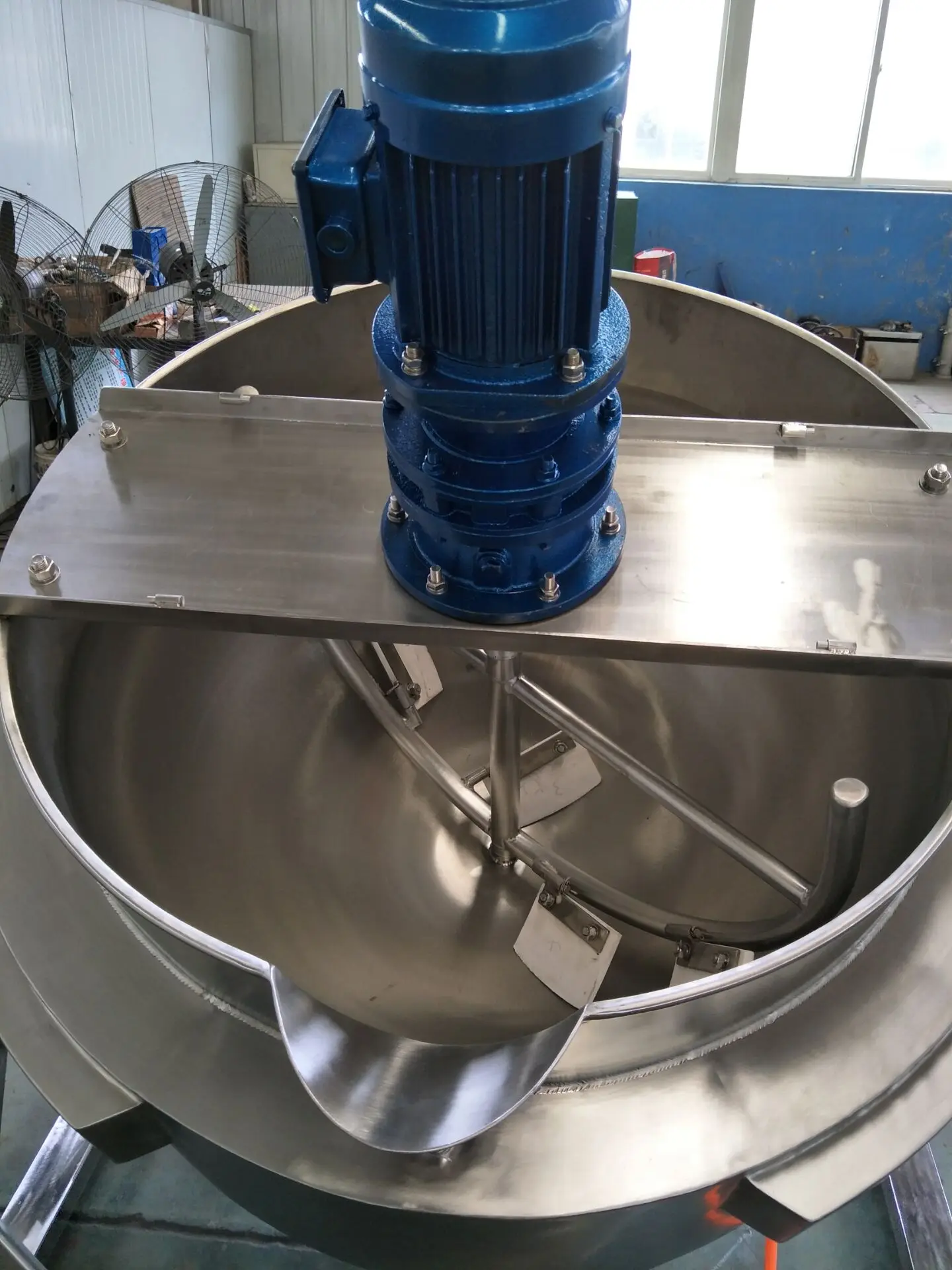 Gas heating conduction oil Cooking Jacketed Kettle with Agitation / Commercial Restaurant Soup Cooking Equipment