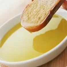 Chia Seed Oil  100% Natural Oil High Quality Nutritional Organic Hot Sale Products Extracted From  Chia Seeds