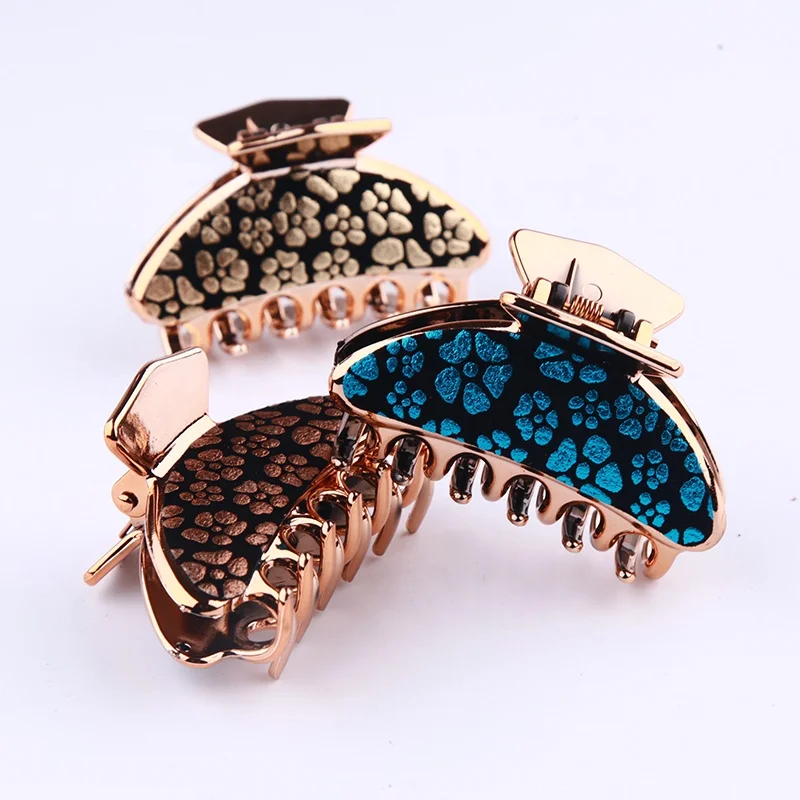 Women Plastic Spotted Animal Print Hair Clip  Hair Claws