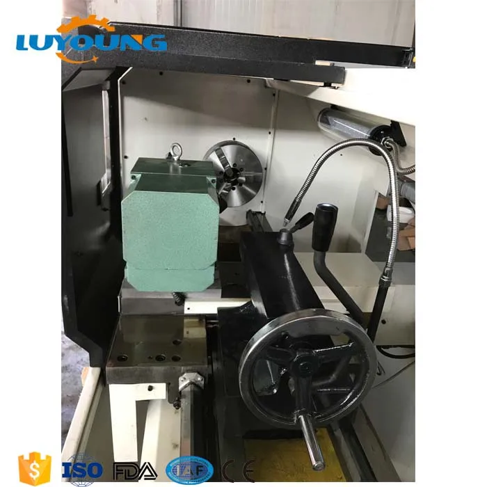 Ck6136 небольшой образование плоскую кровать Siemens токарный центр токарный станок