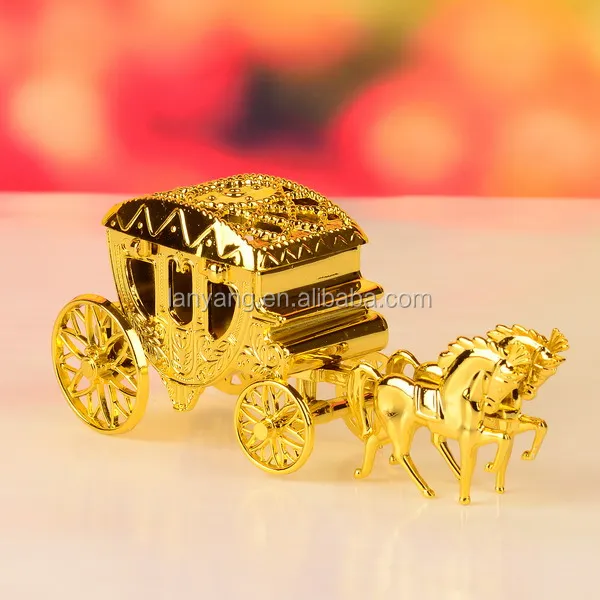 Royal Carriage Favor Box Wedding Candy Boxes New Products (CZ-516)