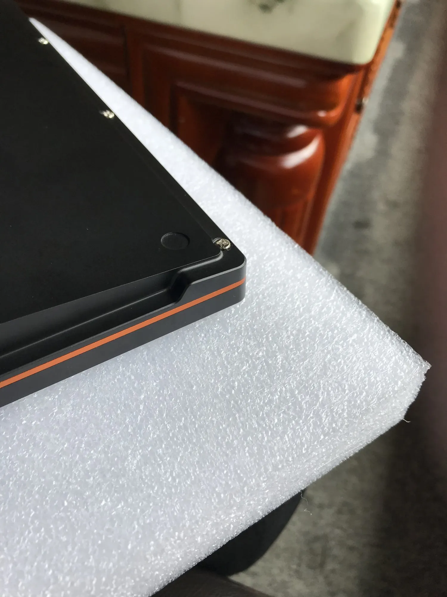 custom mechanical keyboard plate from Dadesin with aluminum