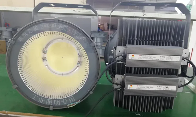 High power IP65 brand driver outdoor pure white light 110volt/220 volt long-distance 1000watt led reflector industrial light