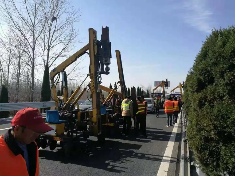 FY26D Hydraulic Highway Guardrail sheet post PileDriver for sale