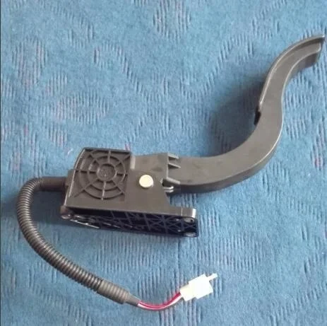 12 В вход 0-5 в выход педаль электрического акселератора 4 провода