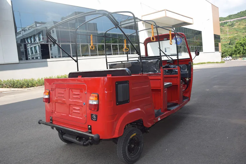 6 Passenger Bajaj Three Wheeler