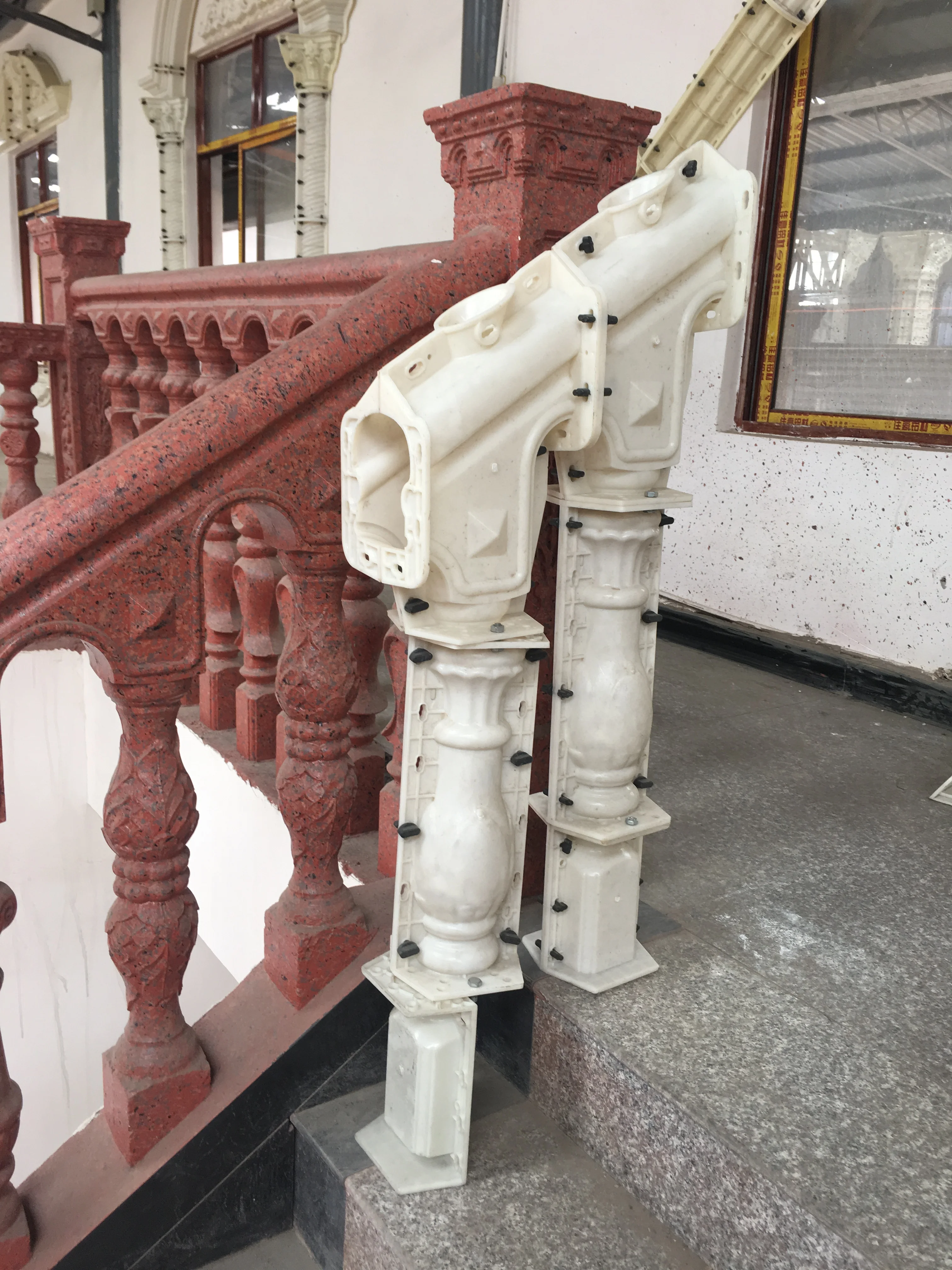 Factory direct sale ABS Concrete in situ stair railing mould banisters mold