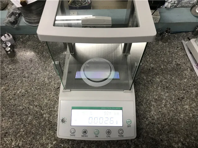 220g 0.1mg Analytische balansen