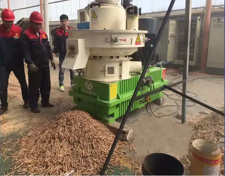 Farm Waste Agriculture Corn Stalk Straw Biomass Wood Pellet Machine