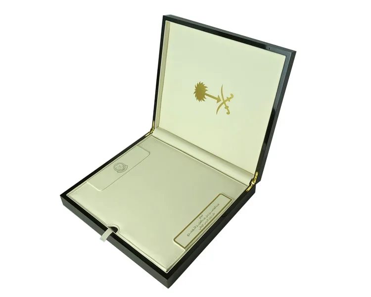 Unique wood treasure box piano lacquer wooden gift packaging box custom print wooden display box wholesale