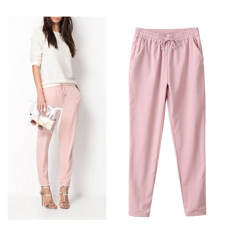 long women's pants & tights Get premium comfort all day with long women’s pants and tights from Nike. Stay dry and comfortable during your workout with sweat-wicking Dri-FIT Technology or enjoy soft fleece styles when out and about.