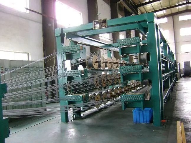 Хорошее гибкостью EP резиновая конвейерная лента цена от производителя