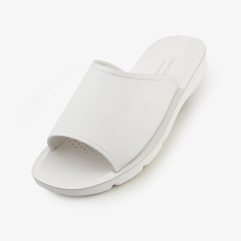 Simple and fashionable features designed skid resistance and wear-resistant upper leather thickened indoor slippers with Pu sole