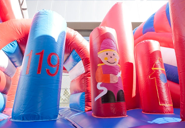 2018 amusement park  fire truck inflatable bounce house/obstacle course with slide
