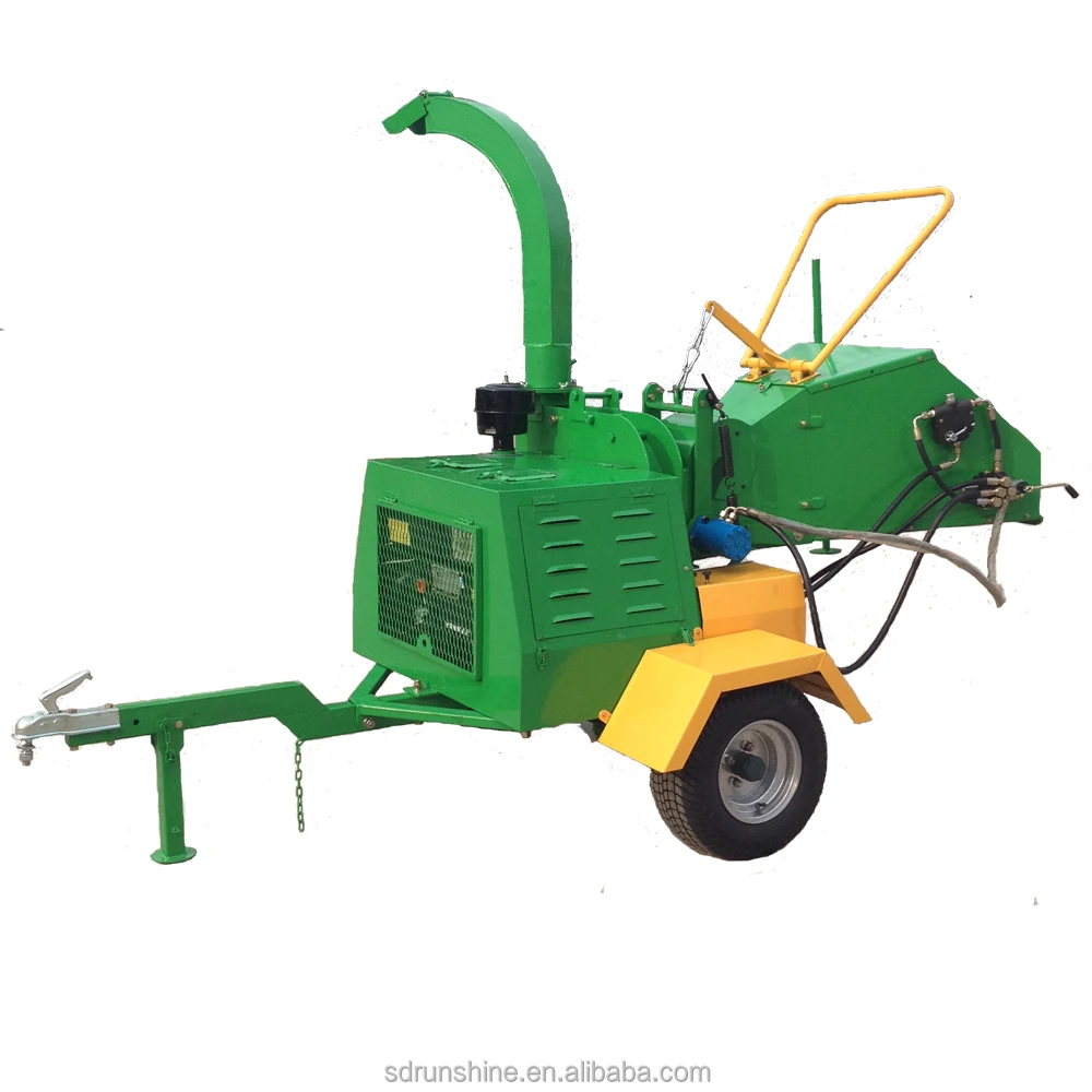 DWC22 wood chipper machine with diesel engine and 2 ball hitch