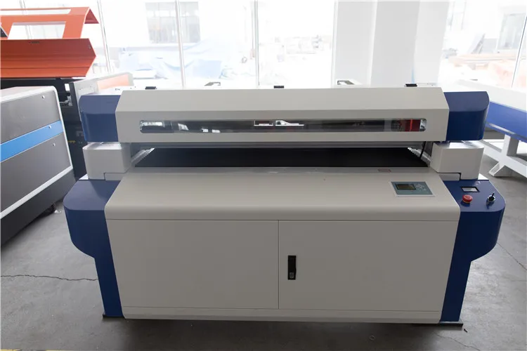 LC1325D China made sheet metal laser cutting machine