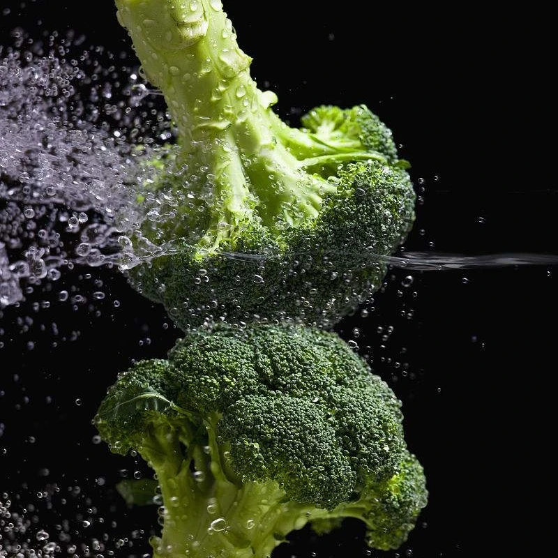 fresh natural broccoli seeds