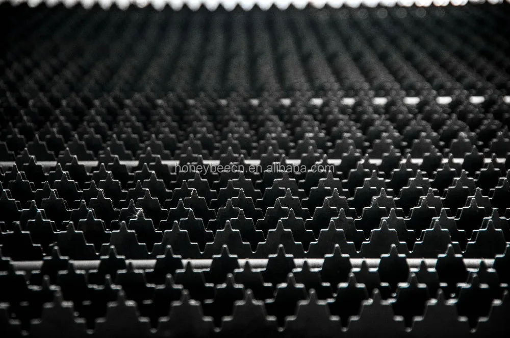 3Kw 6Kw 12Kw 20KW metal working laser cutter with protect cover