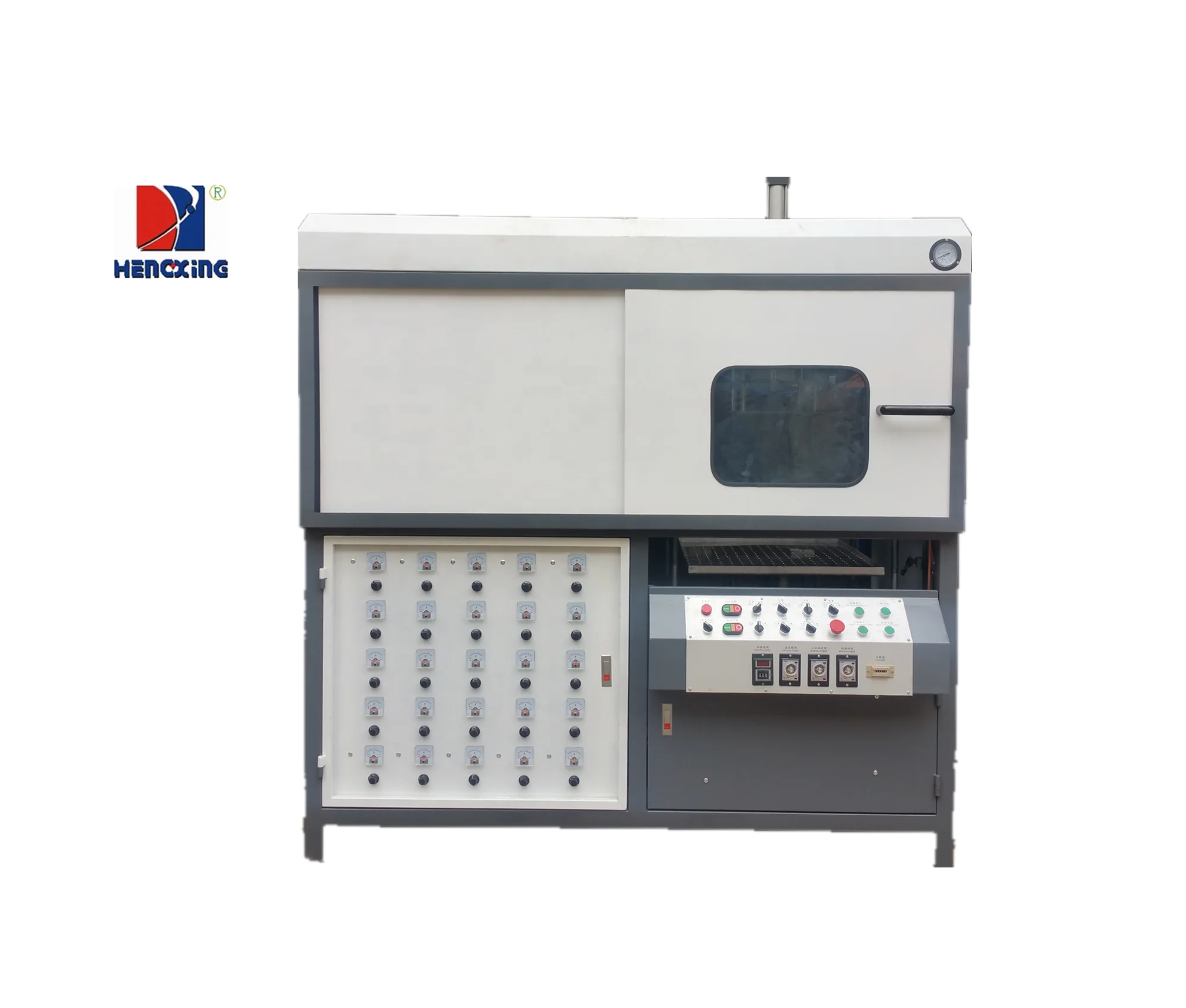 Полуавтоматическая вакуумная формовочная машина с автоматической нагревательной духовкой