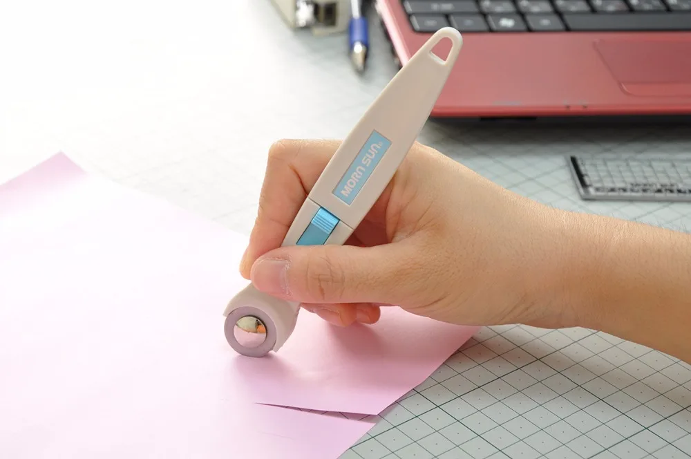 20mm art knife office paper rotary knife cutter