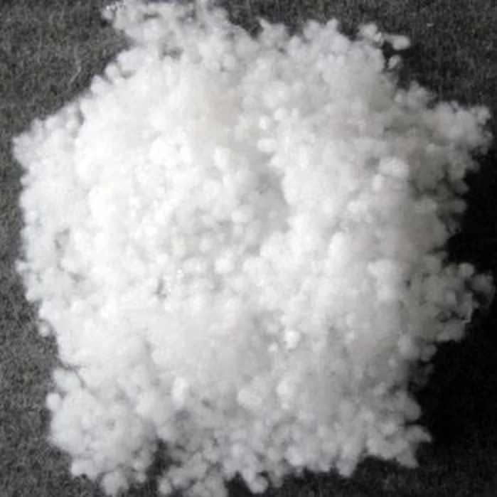 Шарики из 100-процентного полиэстера диаметром 3-5 мм, заполняющие подушку и игрушку