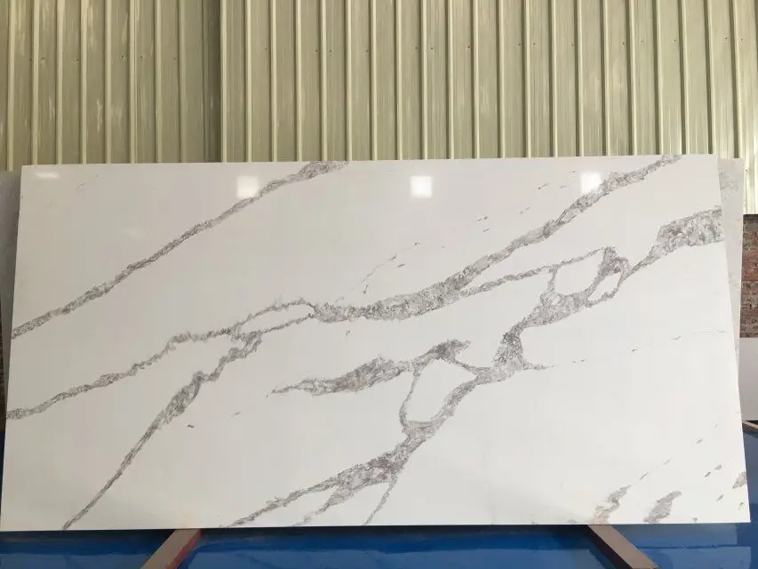 Italian White Calacatta Artificial Quartz Stone kitchen countertop