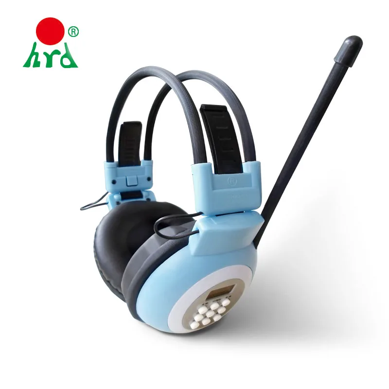 2017 new fashion small wireless headphones with FM radio