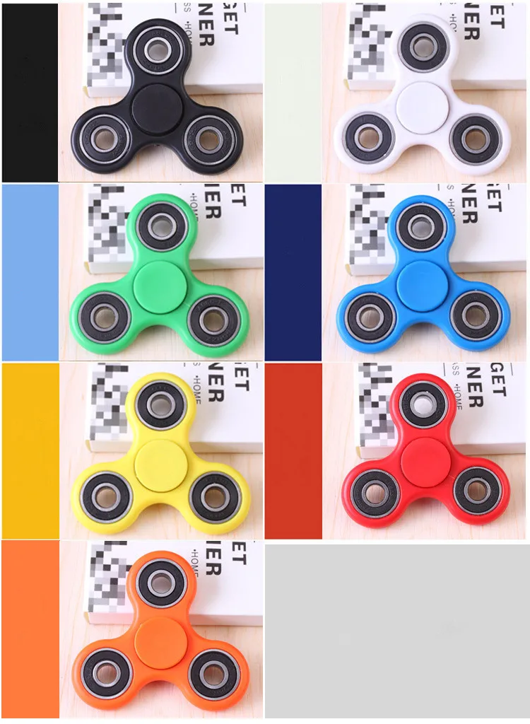 Black Colour Fidget Spinner Three-leaf Spinner Finger Toys Decompression Creative Toys Color Interdigital Spinner Wholesale