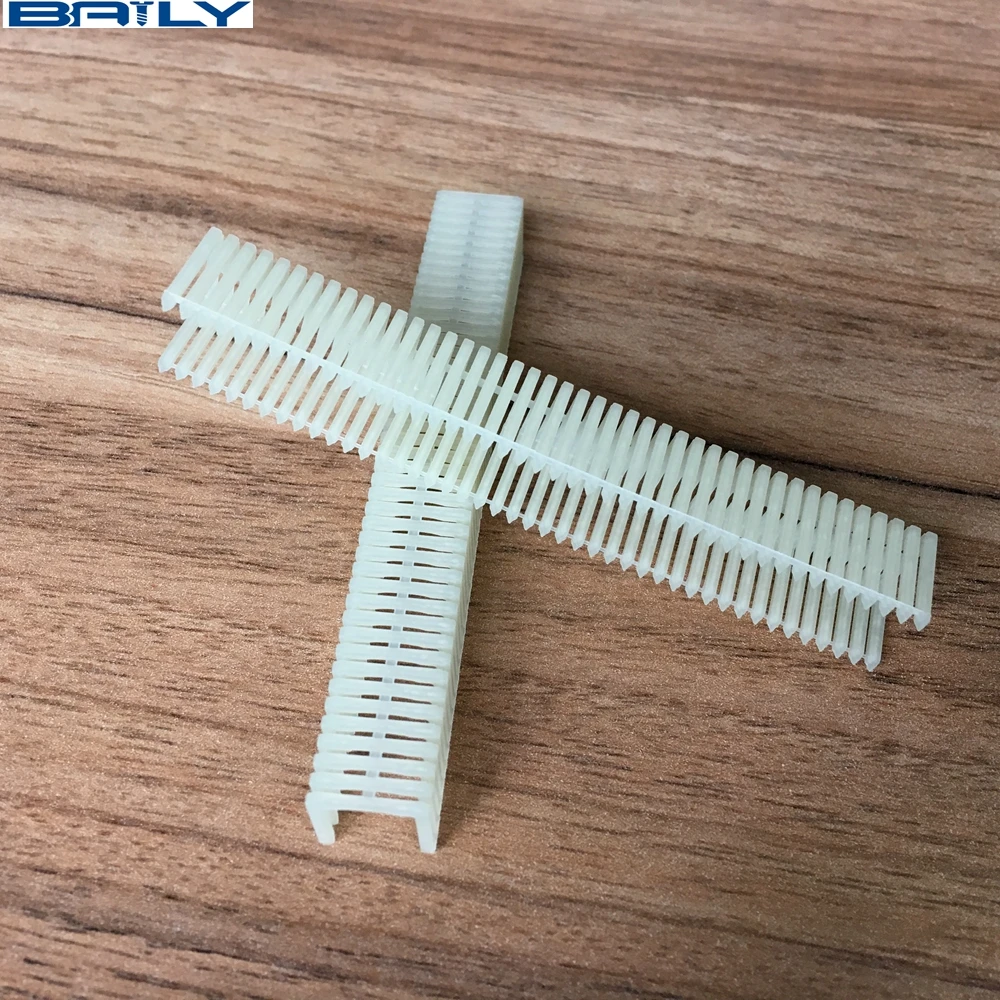 
BAILY supply Plastic (composite) staples for Tags, boat, furniture, lattice, window 