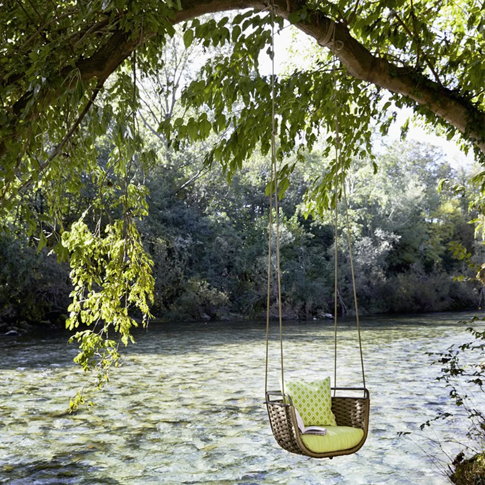 Плетеное подвесное кресло-качели из ротанга для внутреннего дворика и улицы с металлической подставкой