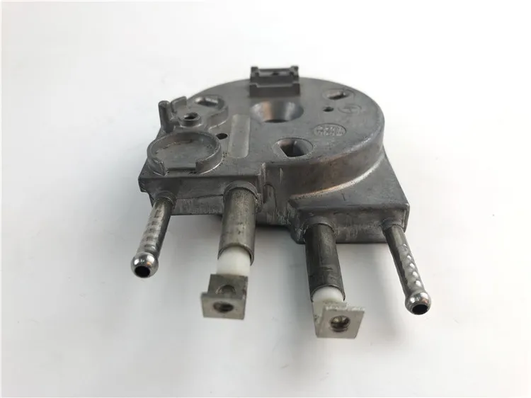 
Steam heating element for lunch box 