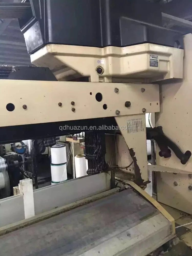 Japan Tsudakoma 405 second hand weaving machinery with Staubli dobby shedding 2 pumps 3 nozzle water jet looms