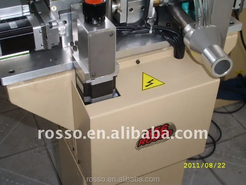 sock toe closing machine