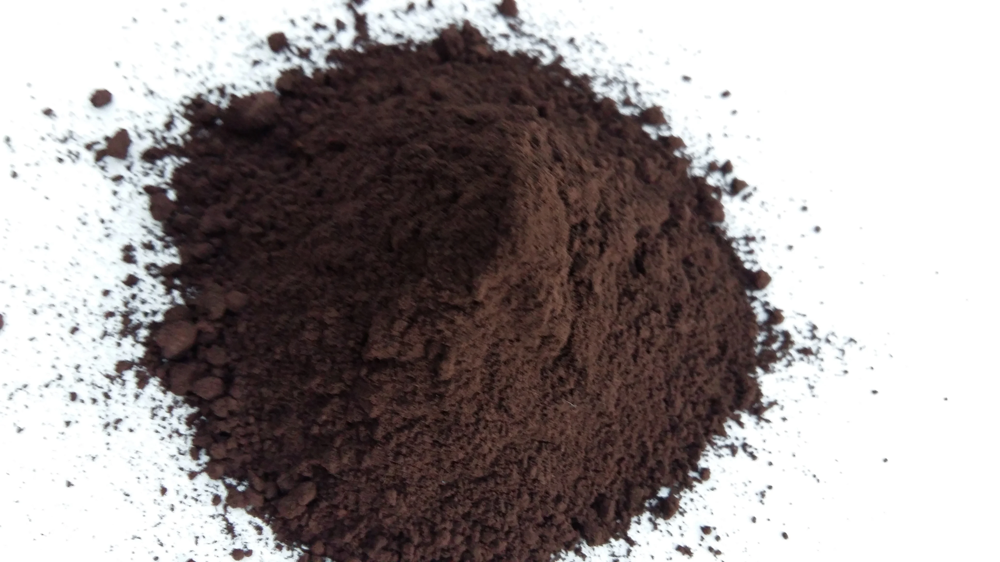 Iron oxide brown for coating paint and paving brick industry price