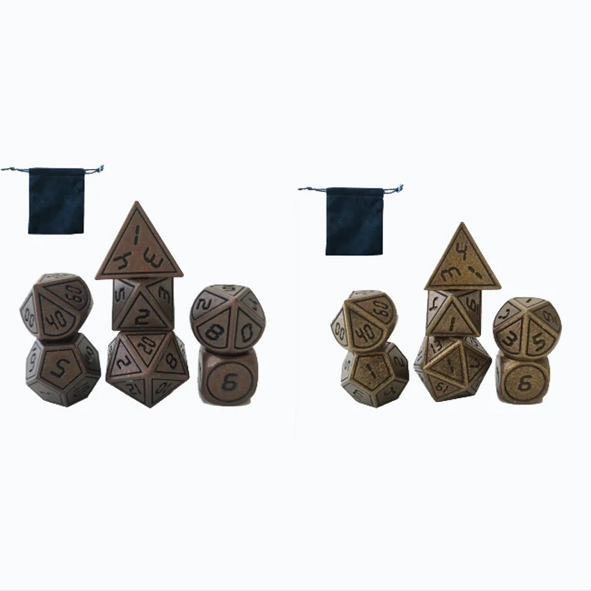 
Оригинальные заводские оптовые цены, прямые продажи металлических игральных костей, многосторонних игральных костей для отдыха и развлечений. Большое количество, хорошая цена 