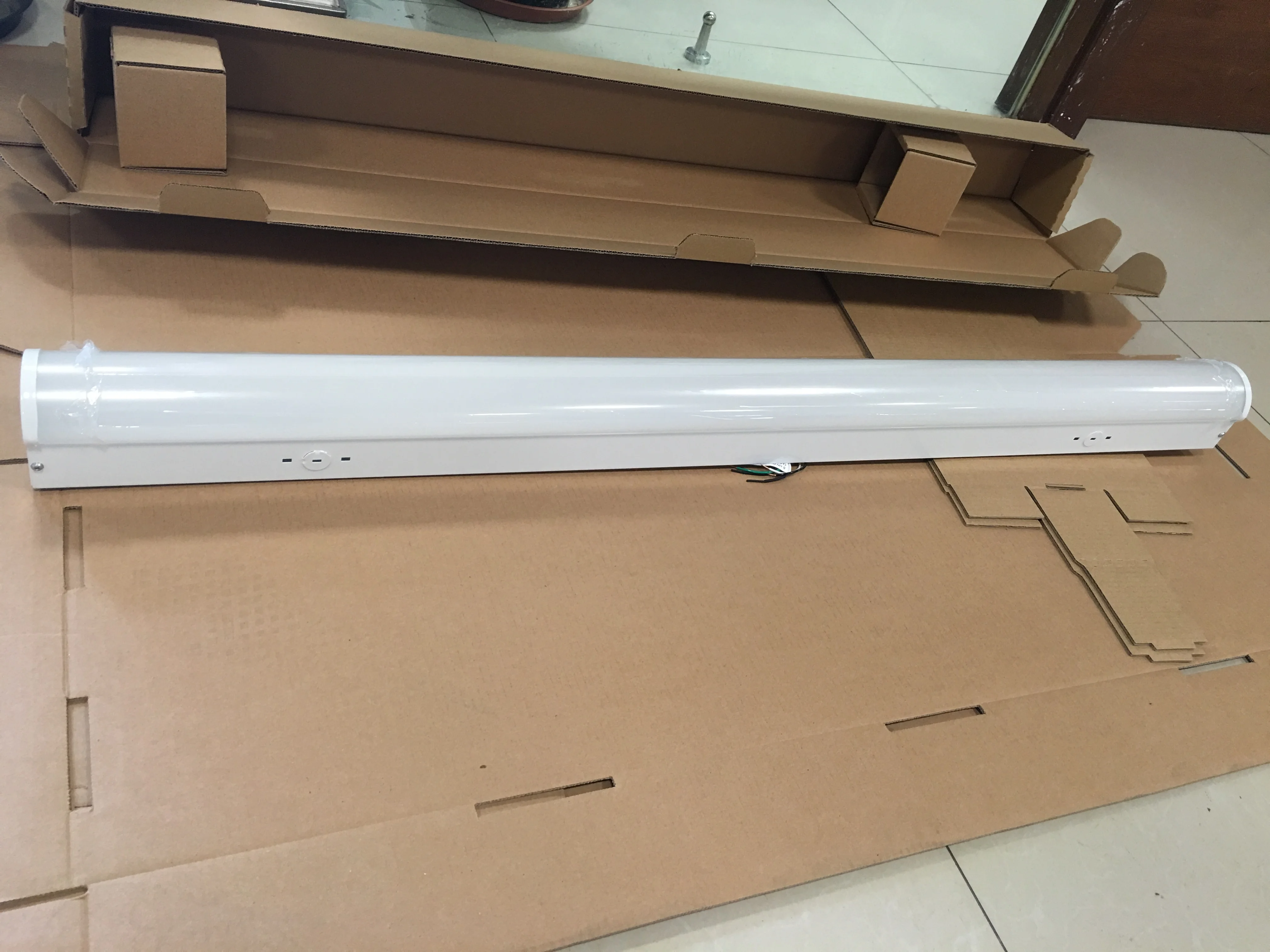 DLC factory delivery led strip light