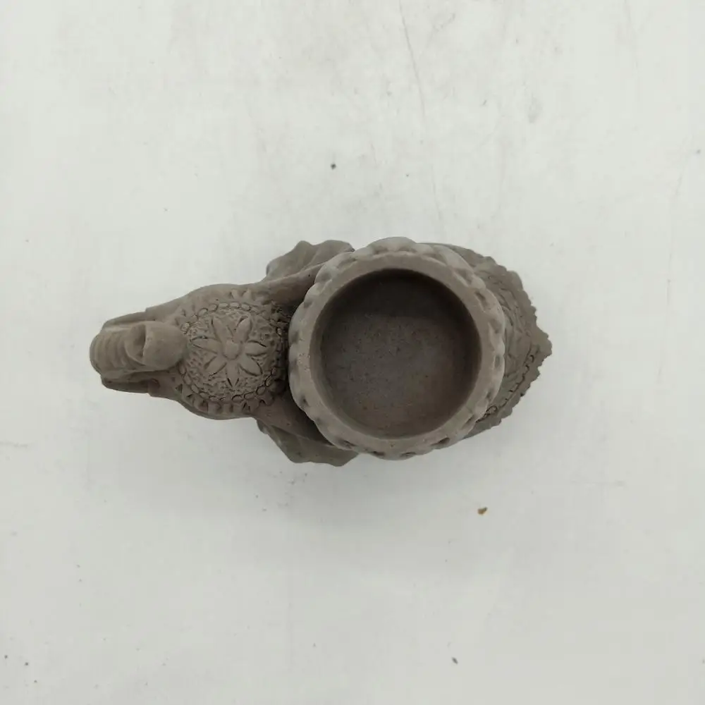 Elegant Design cement elephant sculpture sandstone candle holder concrete candle holder